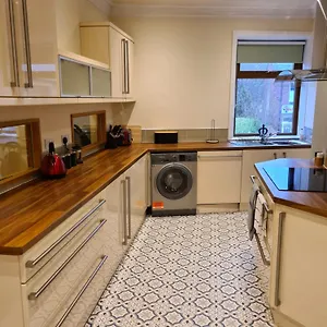 Spacious With River Views Mytholmroyd